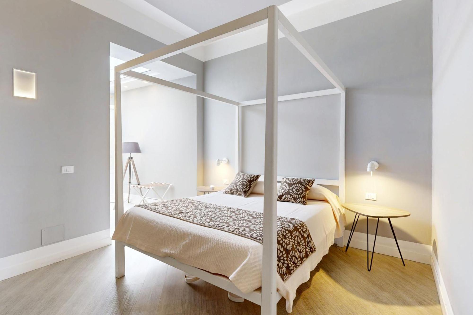 Aegusa Hotel 파뷔냐나도 외부 사진